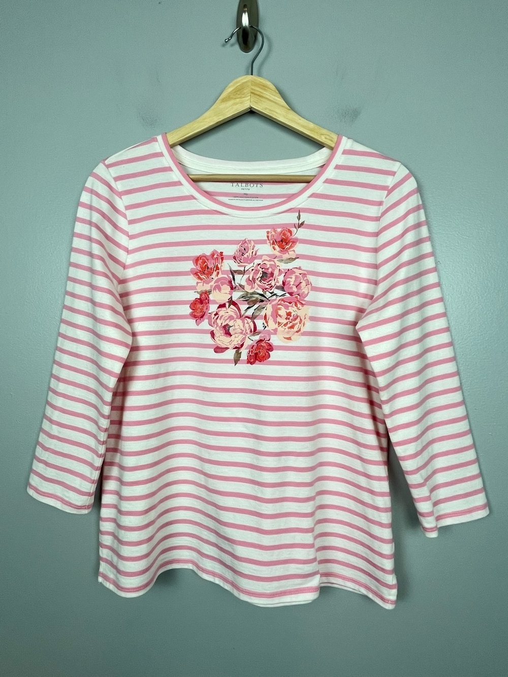 Talbots pink & white striped 100% cotton 3/4 sleeve top, medium petite.